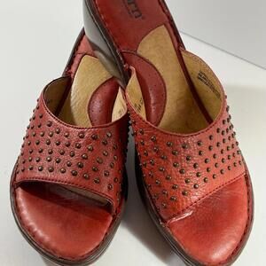 Born Womans Sandal 8 Slip on Leather Upper Slip On Beaded Top Wedge Slide Open T